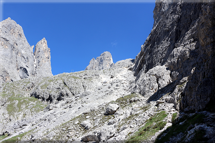 foto Rifugio Pradidali